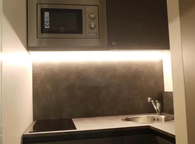 Rb Del Teatro&apartaments לינה וארוחת בוקר