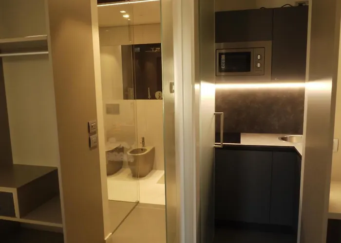 לינה וארוחת בוקר Rb Del Teatro&apartaments 4*