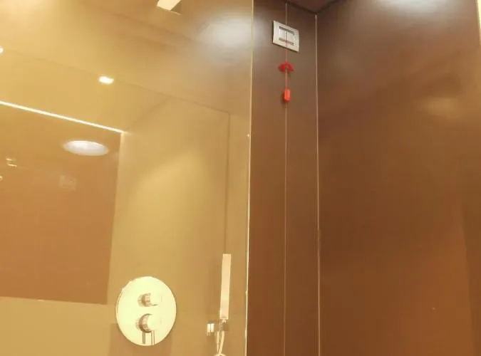 לינה וארוחת בוקר Rb Del Teatro&apartaments