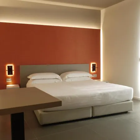 Rb Del Teatro&apartaments Отель типа 