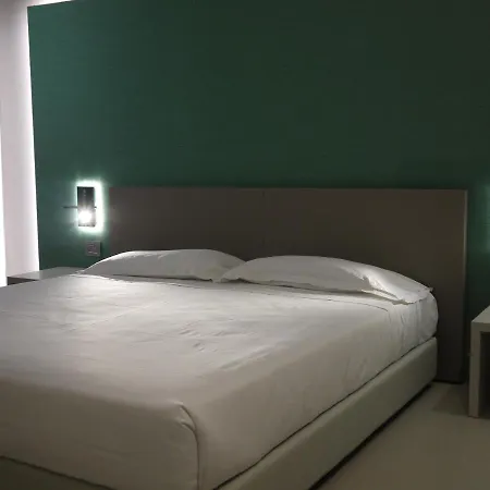 Rb Del Teatro&apartaments Bed & Breakfast *
