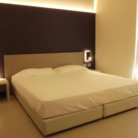 Rb Del Teatro&apartaments Bed & Breakfast Imola