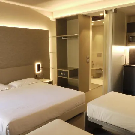 Rb Del Teatro&apartaments Alojamento de Acomodação e Pequeno-almoço Imola