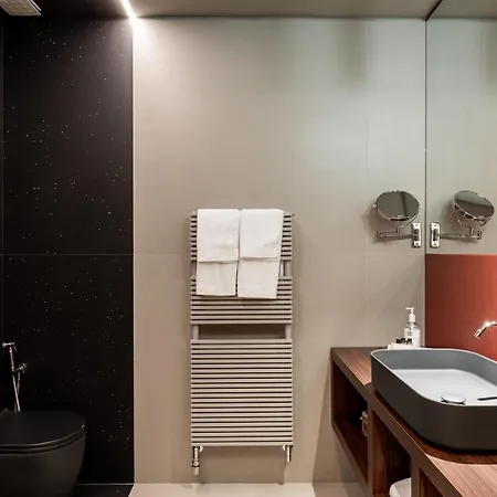 Alojamento de Acomodação e Pequeno-almoço Rb Del Teatro&apartaments