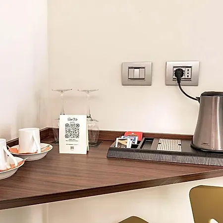 Rb Del Teatro&apartaments Отель типа 