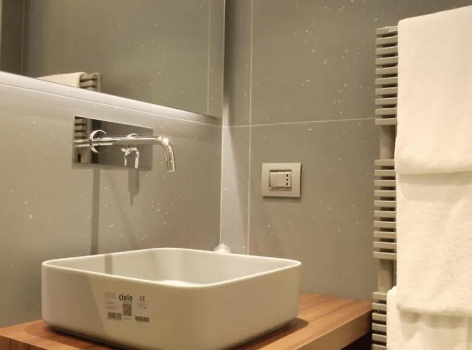 Rb Del Teatro&apartaments Imola