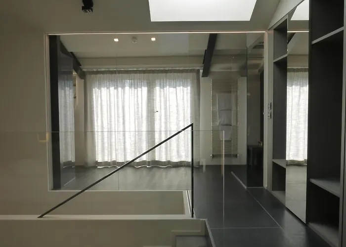 Panzió Rb Del Teatro&apartaments Imola